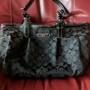 Coach purse and wallet